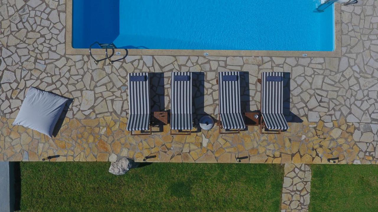 Villa Artemis Никиана Екстериор снимка