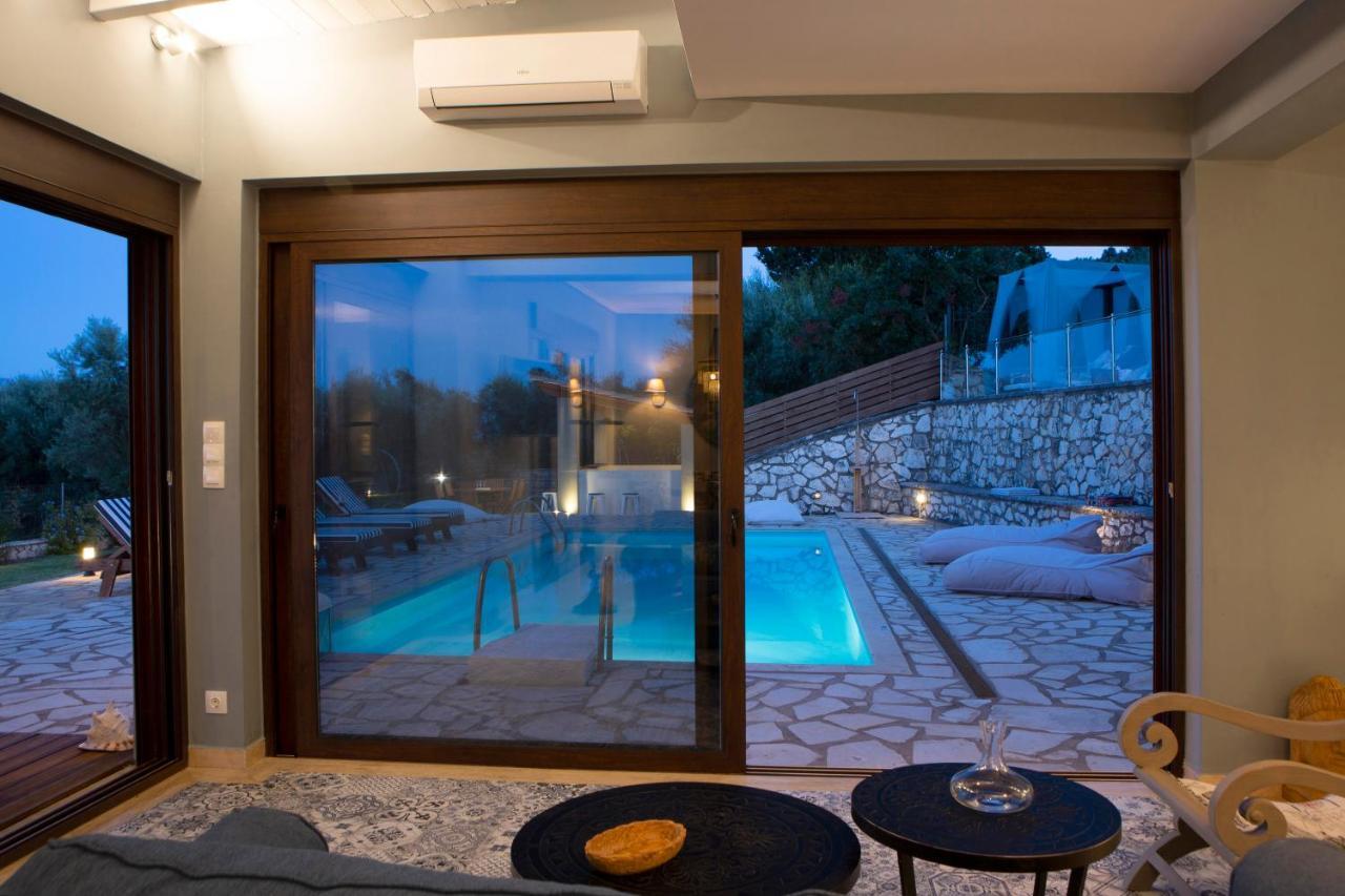 Villa Artemis Никиана Екстериор снимка