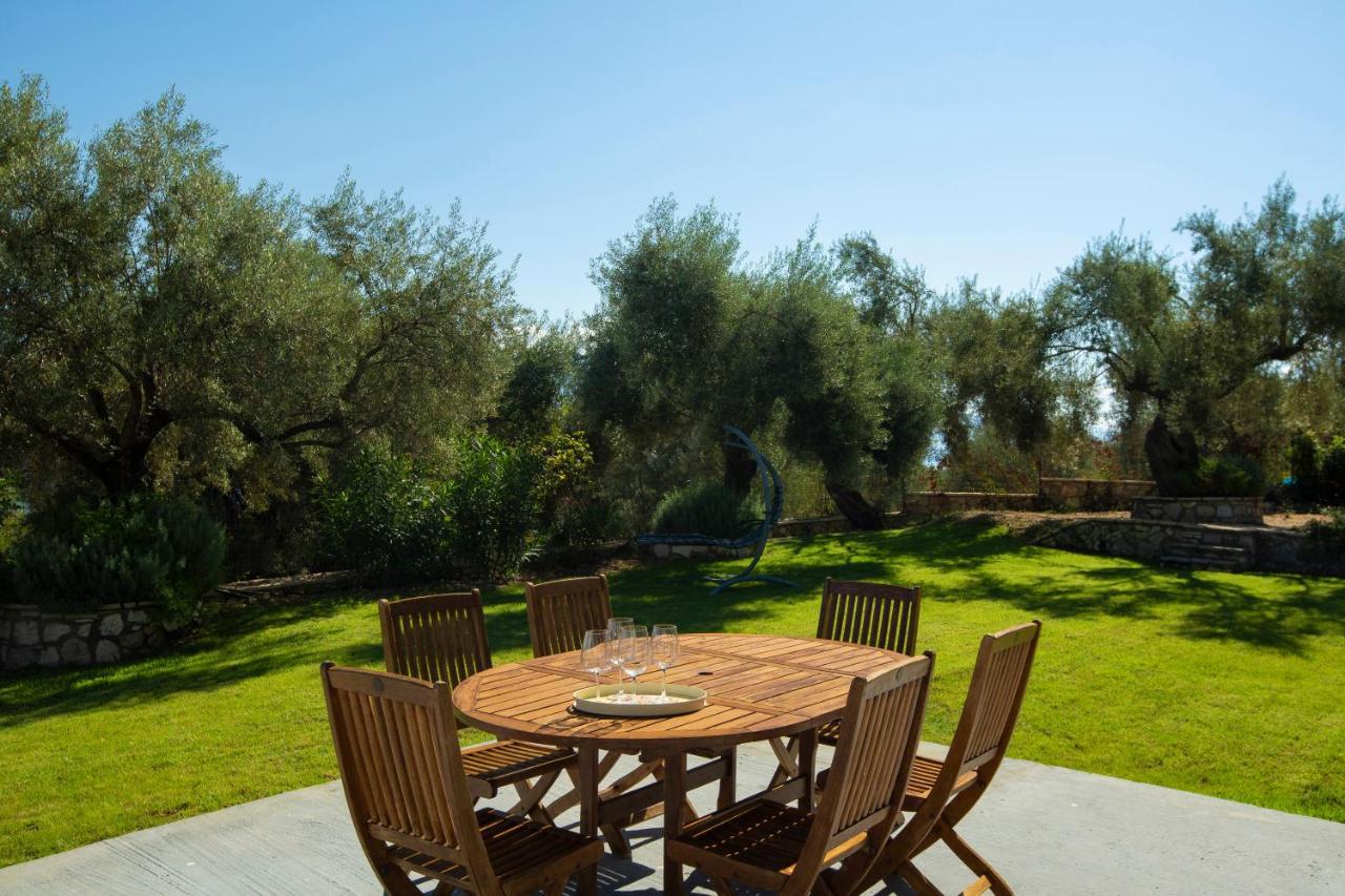 Villa Artemis Никиана Екстериор снимка